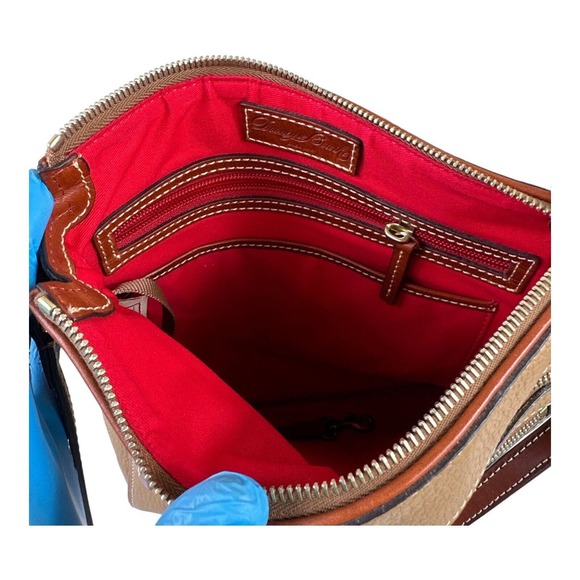 DOONEY & BOURKE Triple Zip Crossbody Shoulder Bag Carmel Pebble Grain LeatherEUC - Picture 9 of 16